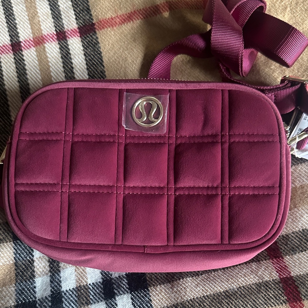 Lululemon Maroon Quilted velour Crossbody camera Bag BNWTs!
